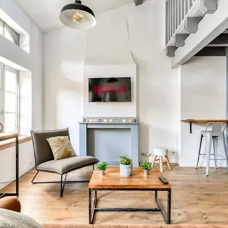 Le King - Vue Bastide - Wifi- Netflix Apartment Carcassonne