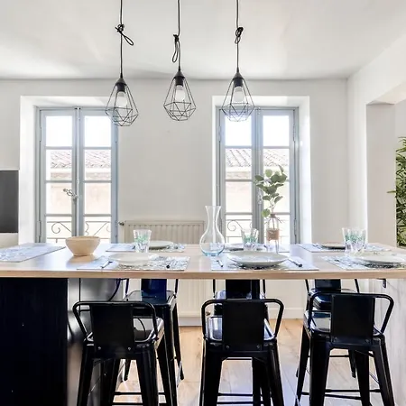 Le King - Vue Bastide - Wifi- Netflix Apartment *
